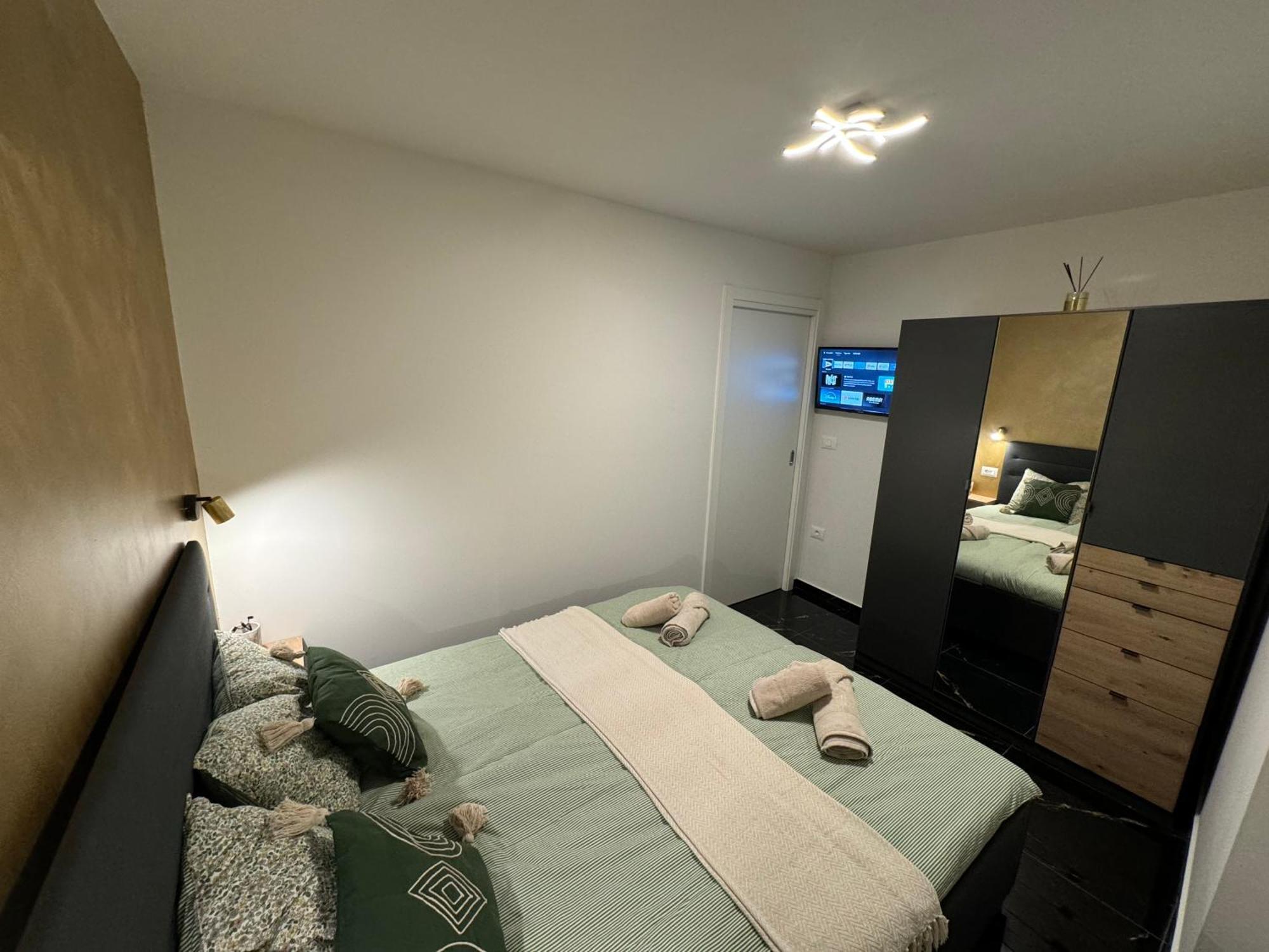 Westate Modern In Old Town - Free Parking Apartmán