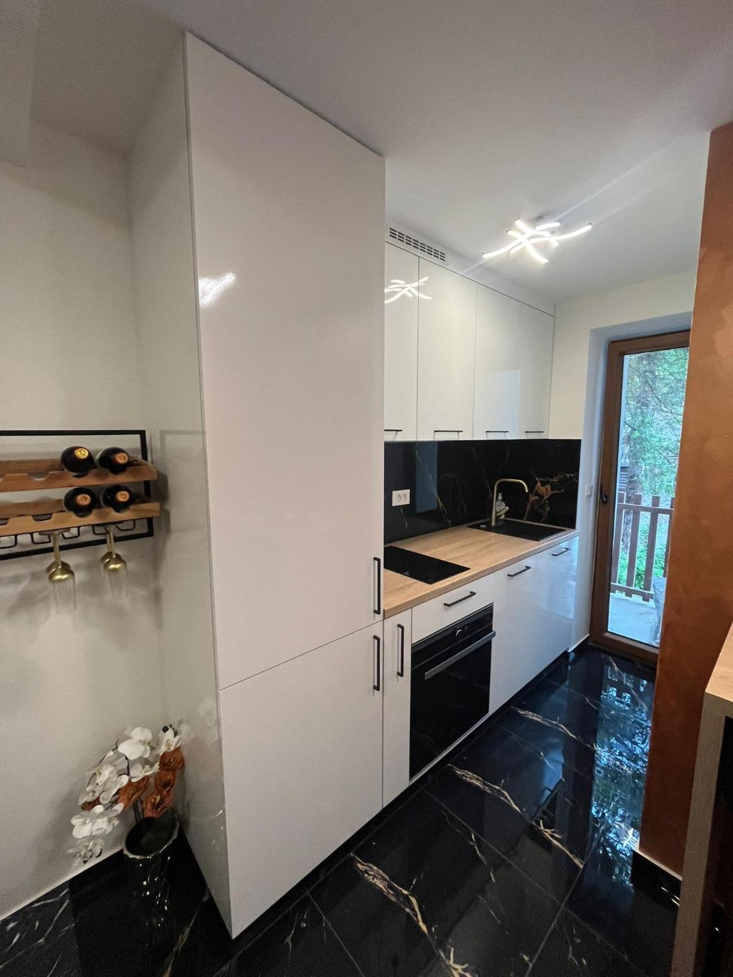 Apartmán Westate Modern In Old Town - Free Parking *